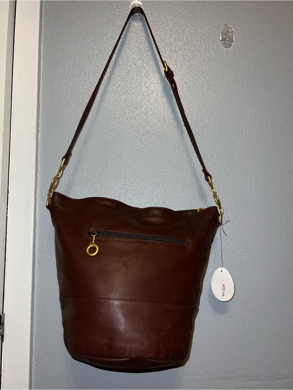 Architect Vintage Soft Leather Shoulder Bag in Brown